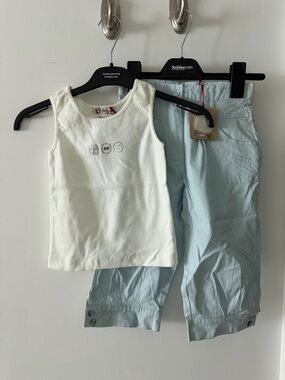 Children's Tank & Light Blue Capris Matching Set